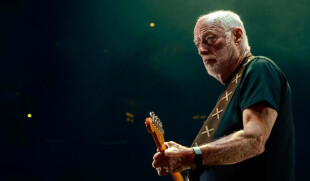 Gilmour-Photo-Polly-Samson-1024x870_1